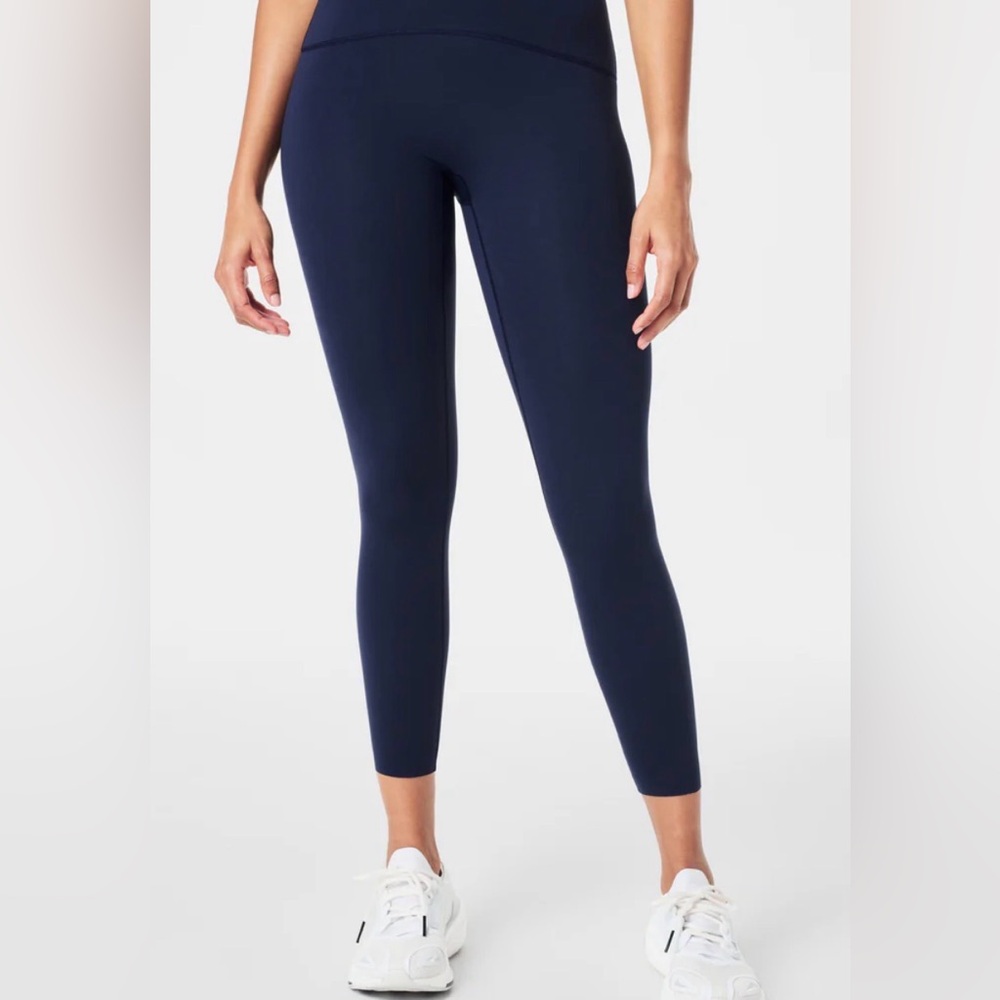 Spanx Booty Boost 7/8 leggings in Timeless Navy
